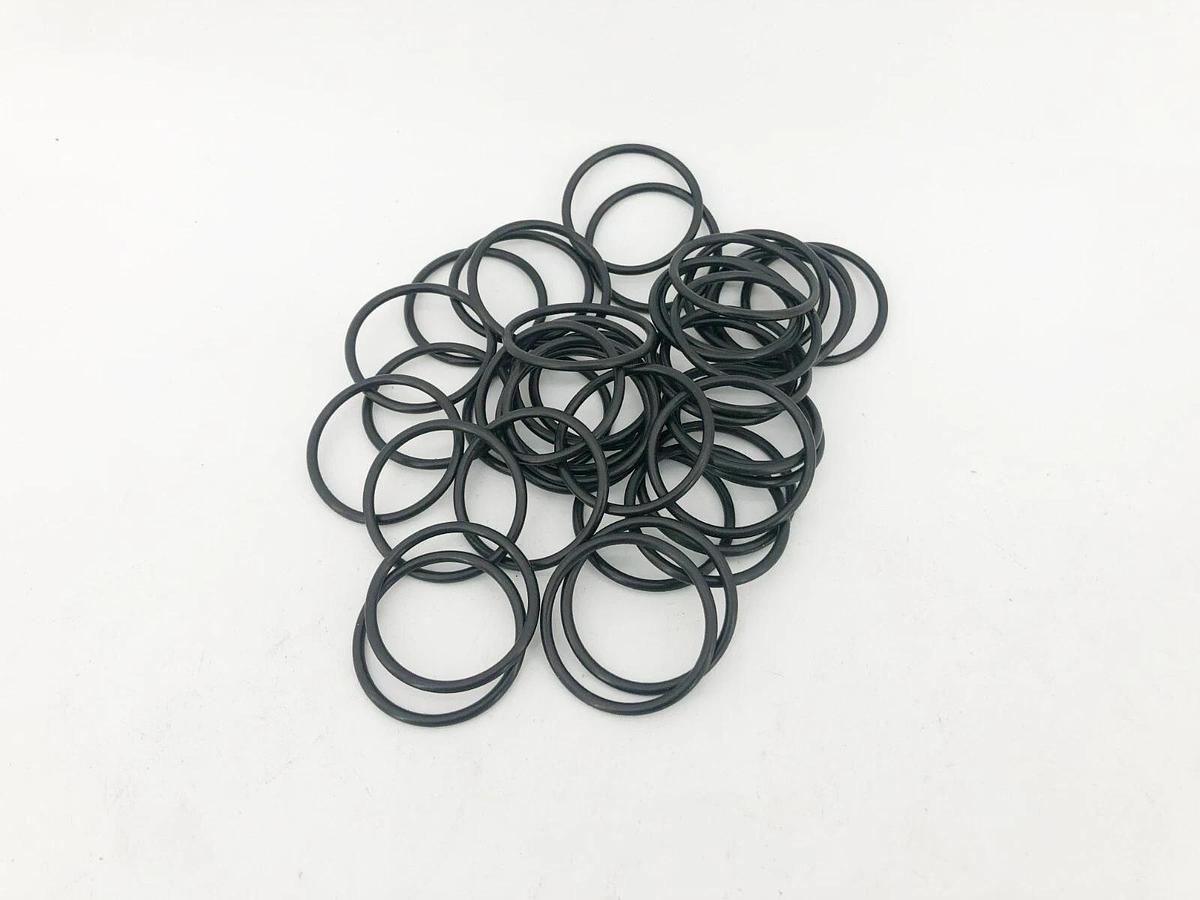 Lot of 40 New Buhler UNN-44020-230 O-Rings