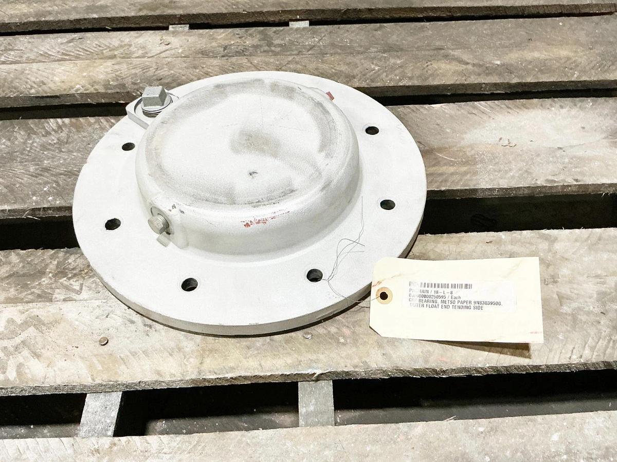 New Metso Paper 9N83039500 Outer Float End Bearing Cap Tending Side - No Box