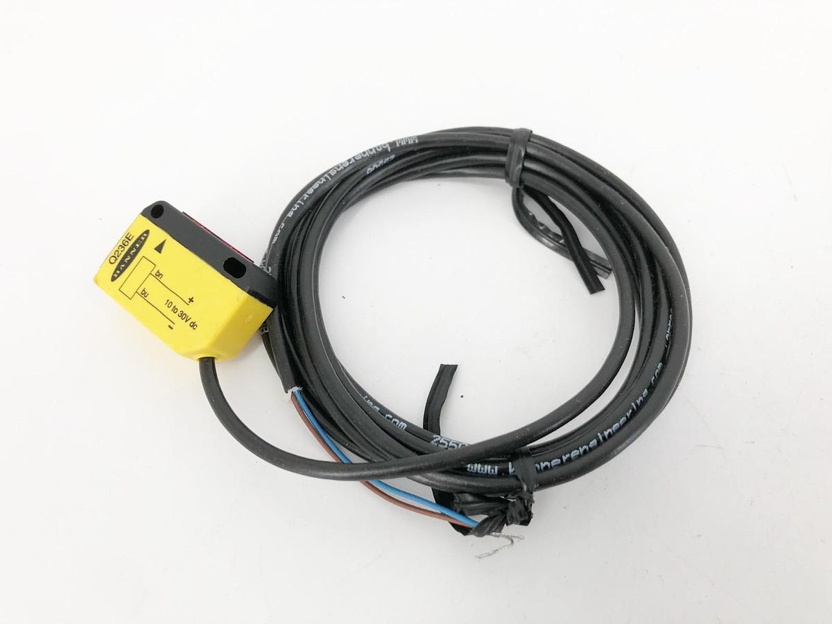 New Banner Q236E Photoelectric Sensor 10-32VDC - No Box