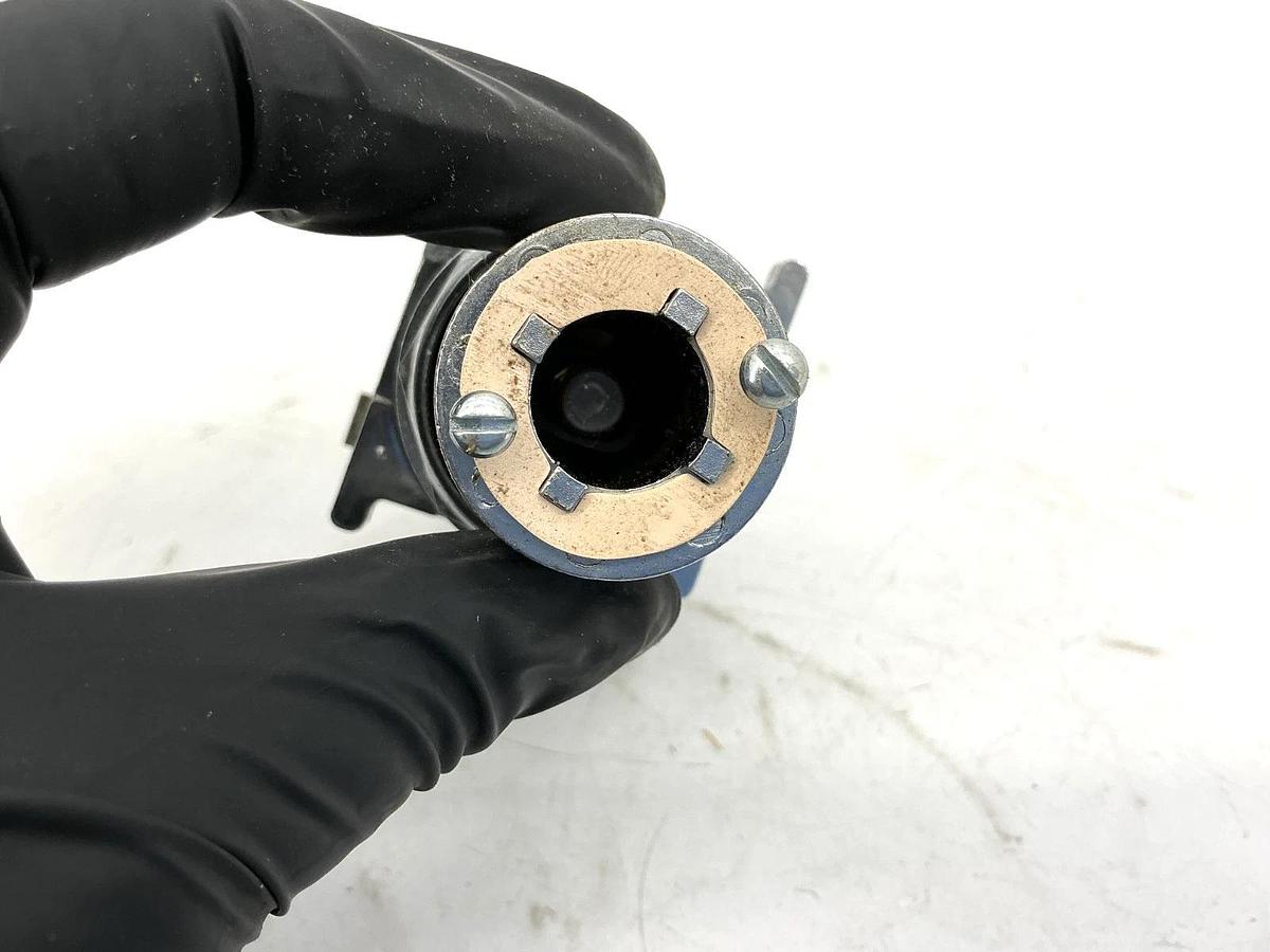 New Eaton Cutler-Hammer 10250T6221 Illum. Selector Switch 2Pos Maintained 24V