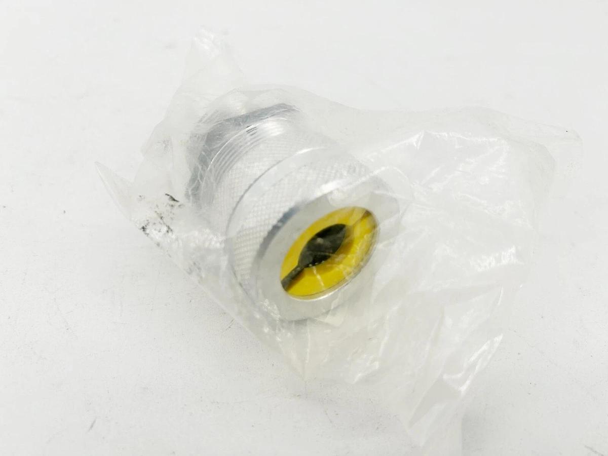 New Lot of 2 Hubbell SHC1041 Cord Connector Aluminum N.P.T Hub Size1" Yellow