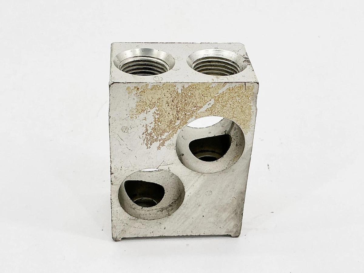 New Siemens 1-T-E TA2J6500 AL7CU Breaker Lug Wire Grip - No Box