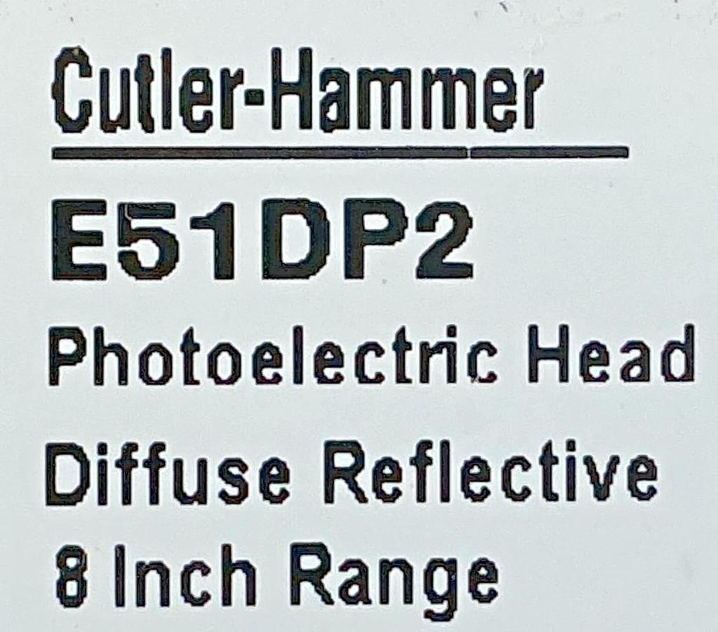 New Eaton Cutler-Hammer E51DP2 Photoelectric Head Diffuse Reflective 8inch Range