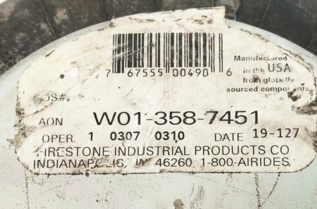 New Firestone W01-358-7451 Air Spring 1B7-540 - No Box