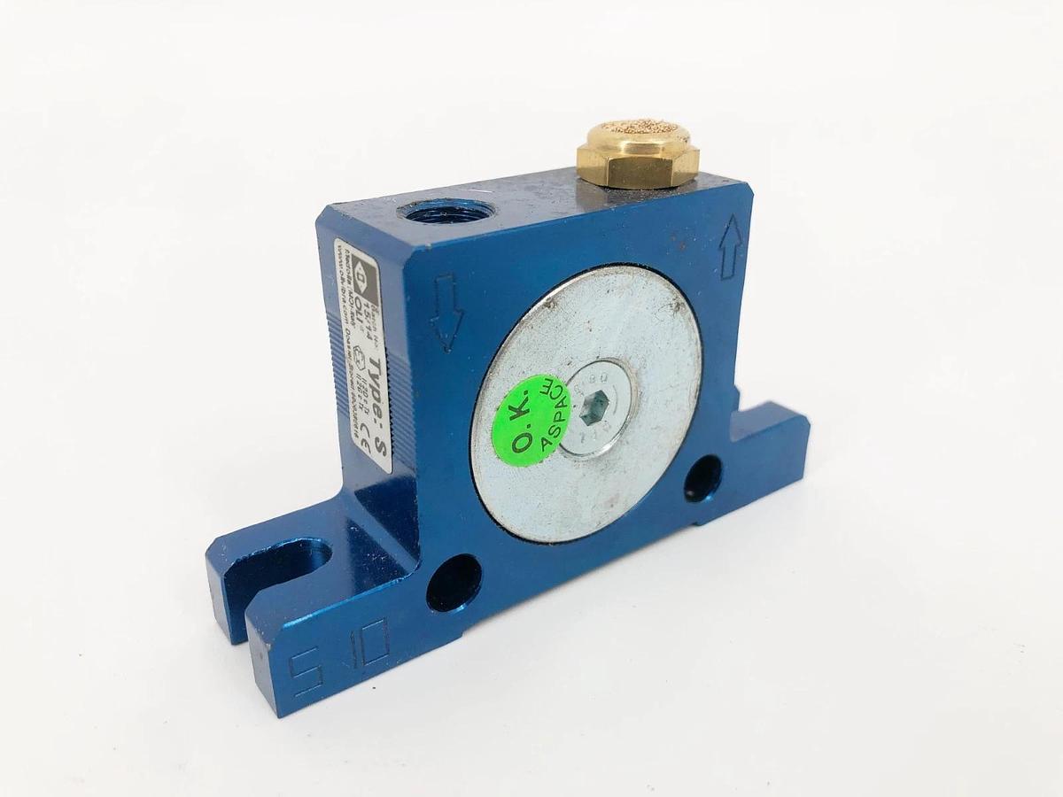 Used Oli Type S Pneumatic Rotational Vibrator