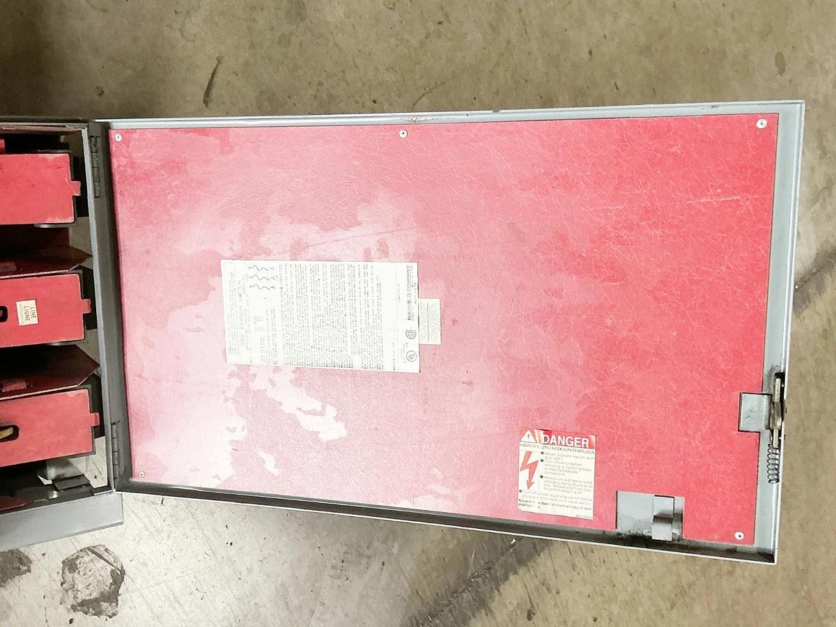 New Square D QMB366W Fusible Switch Panel 600A 3P 600VAC 3PH HP 500 - No Box