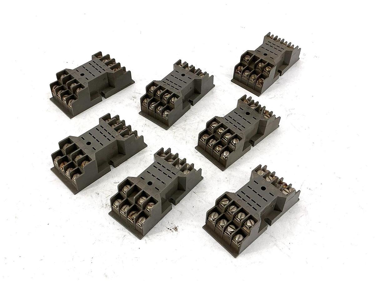 Used Lot of 7 Potter & Brumfield 27E166 Relay Socket 5A 300V 27E-166
