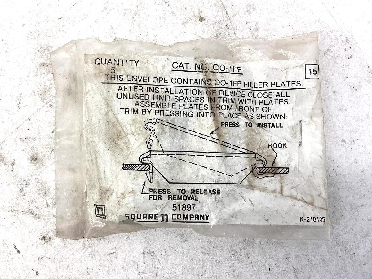 New Bag of 5 Square D QO-1FP Filler Plates Metal Silver 51897