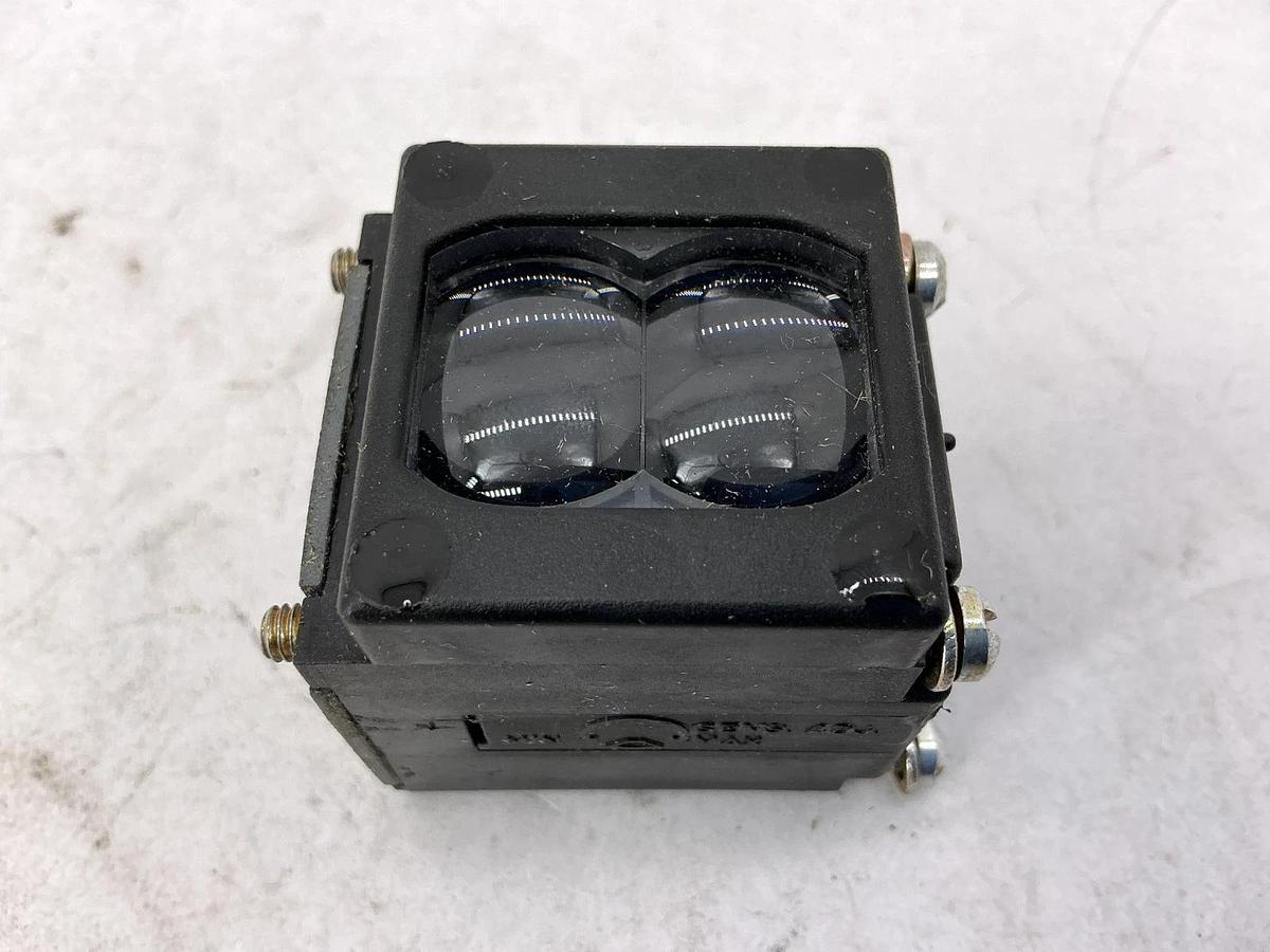 New Eaton E51DC1 Ser B4 Photoelectric Head Thru-Beam Detector 300ft Range