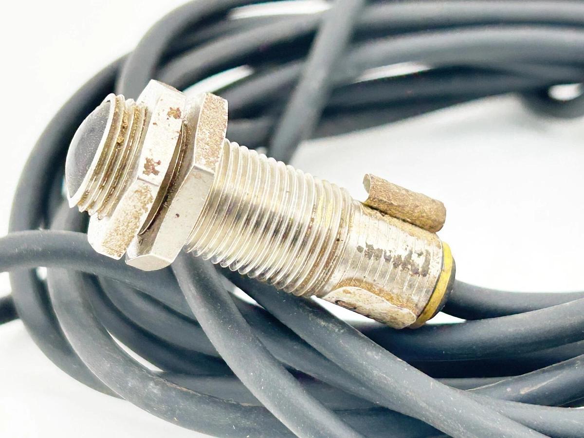 Used Telco LR-110-NG-15M Light Receiver Sensor Threaded Body