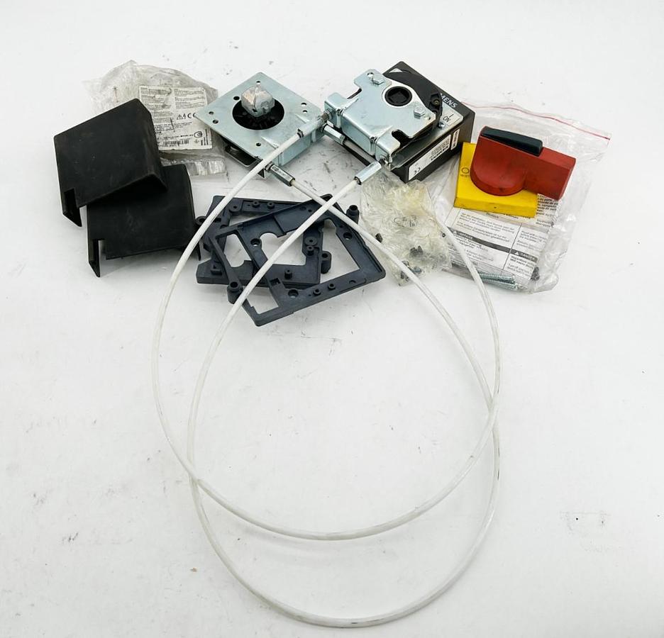 New Siemens 3VL9300-3HR21 Side Panel Rotary Drive 1000MM Bowden Cable - No Box