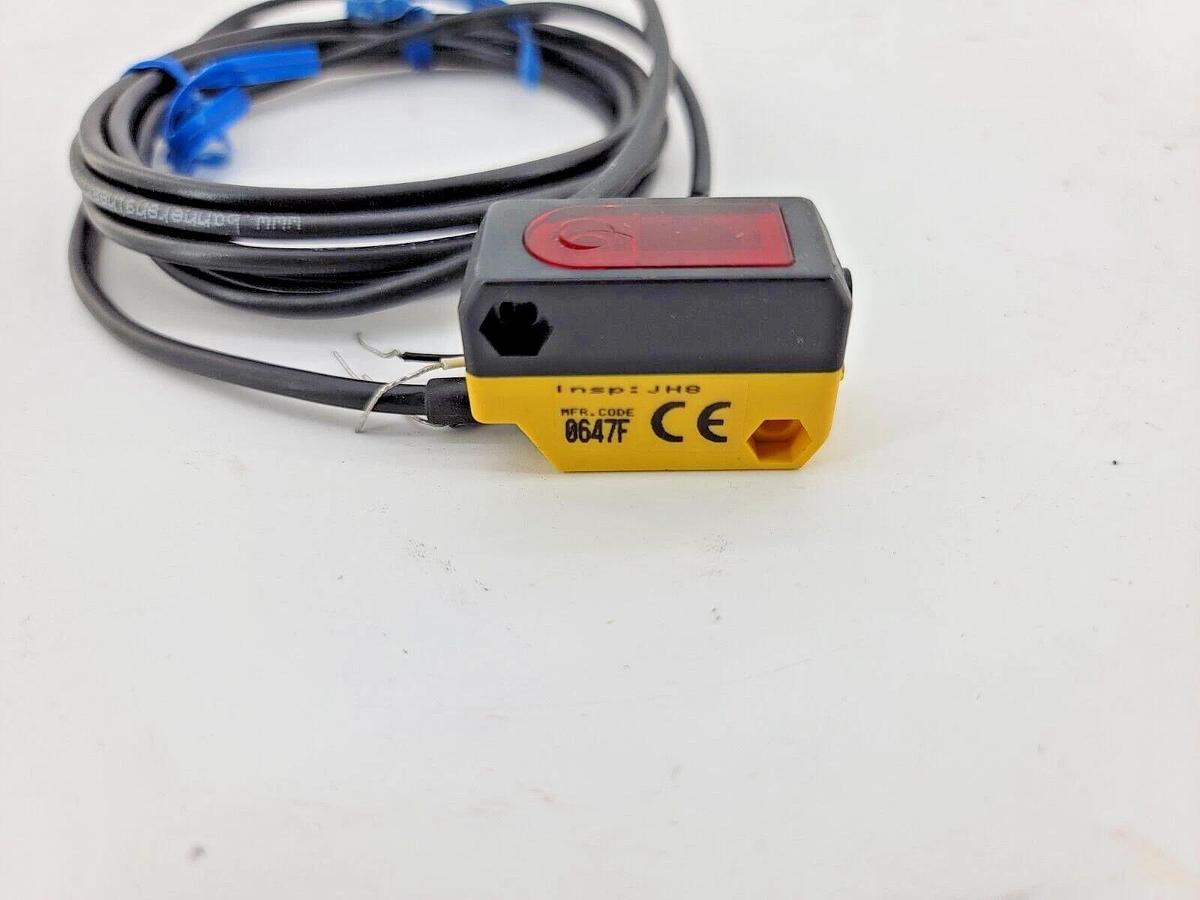 New Banner QS18VN6LAF Photoelectric Sensor 10-30VDC 30-150mm