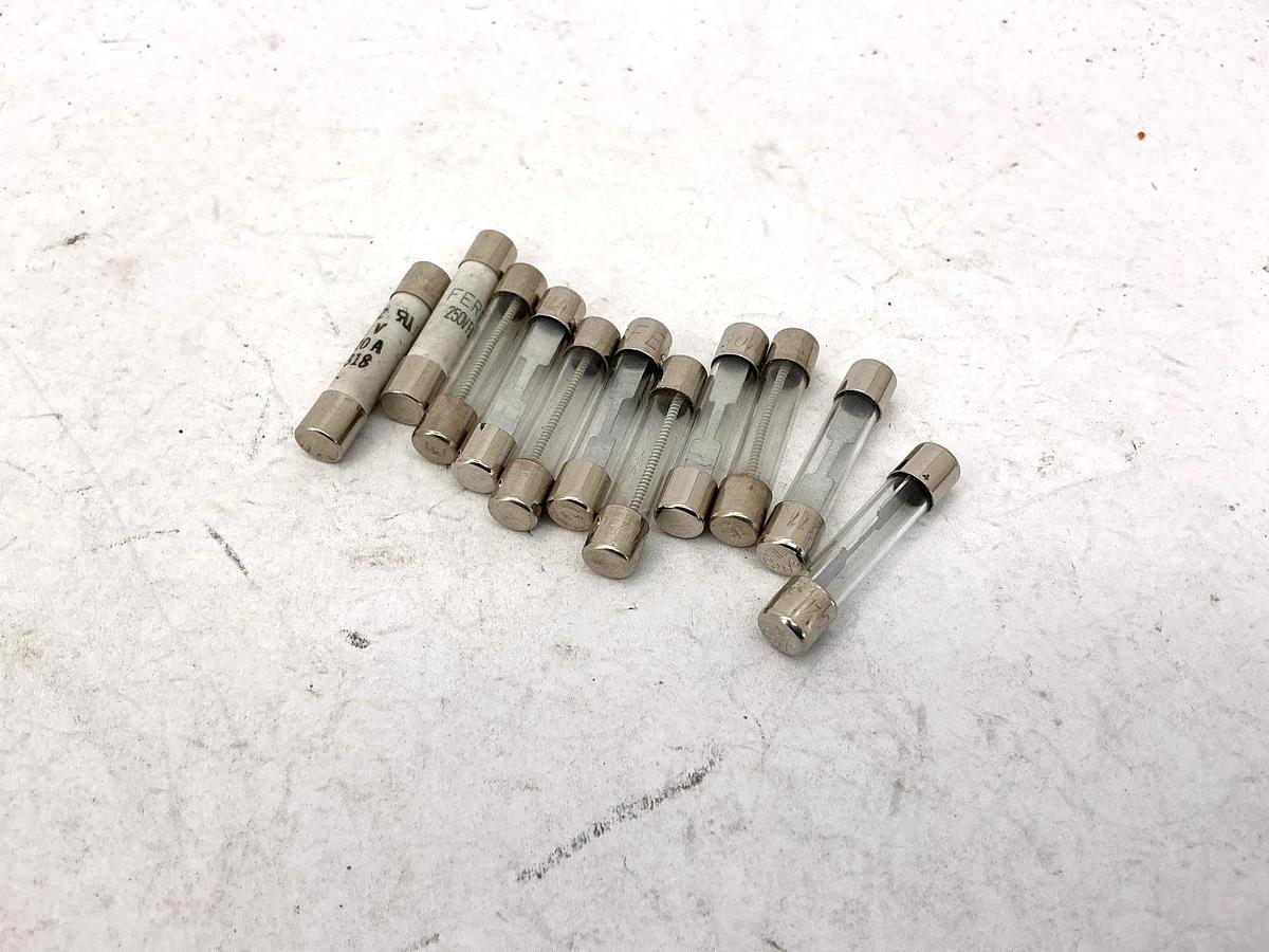 Random Assorted Lot of Glass Mini Fuses