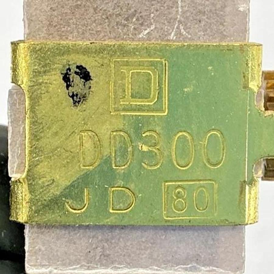 Lot of 3 New Square D 1-DD300 Overload Relay Thermal Unit DD300 58887