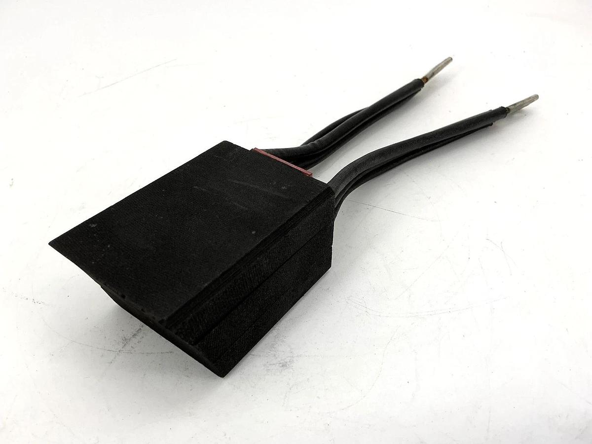 New Helwig Carbon 72-152028-674-3-03 Carbon Motor Brush - No Box