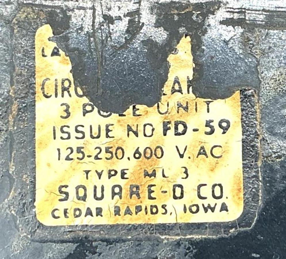Used Square D 997327 Circuit Breaker Molded Case 3-Pole 3-Phase 225A 600VAC