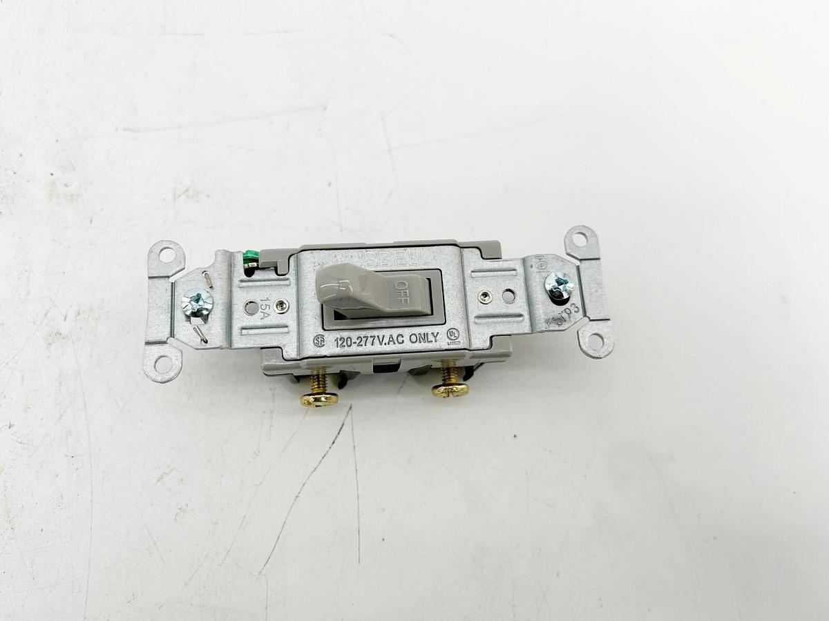 New Lot of 4 Hubbell CS115GY Single Pole Switch Gray 15A 120/277Vac