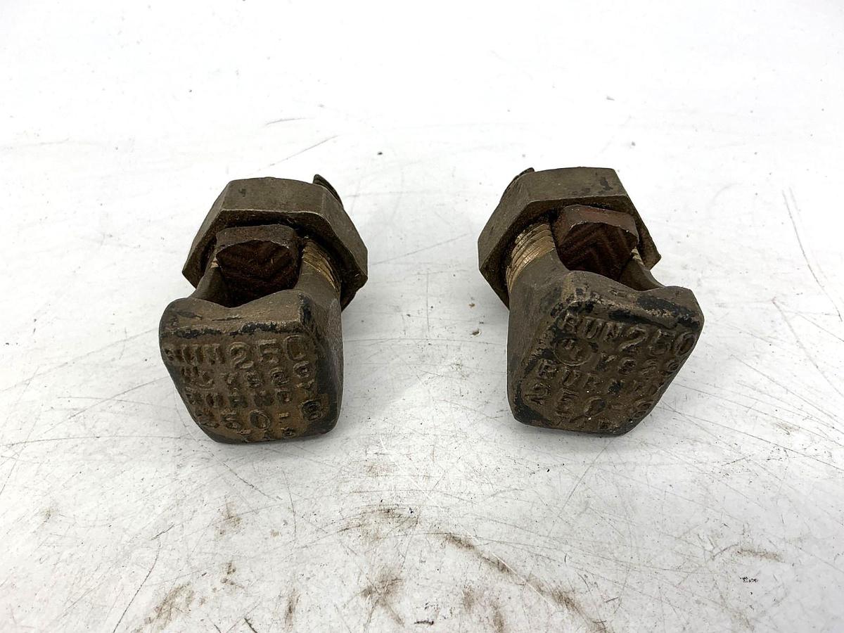 Lot of 2 New Burndy KS29 Split Bolt Connector Copper RUN 250 250-8 TAP KS-29