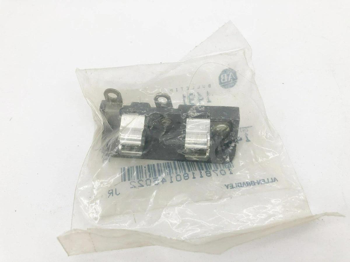 Lot of 2 New AB Allen-Bradley 1491-N100 Ser. A Fuse Block Assemblies 0-30A 250V