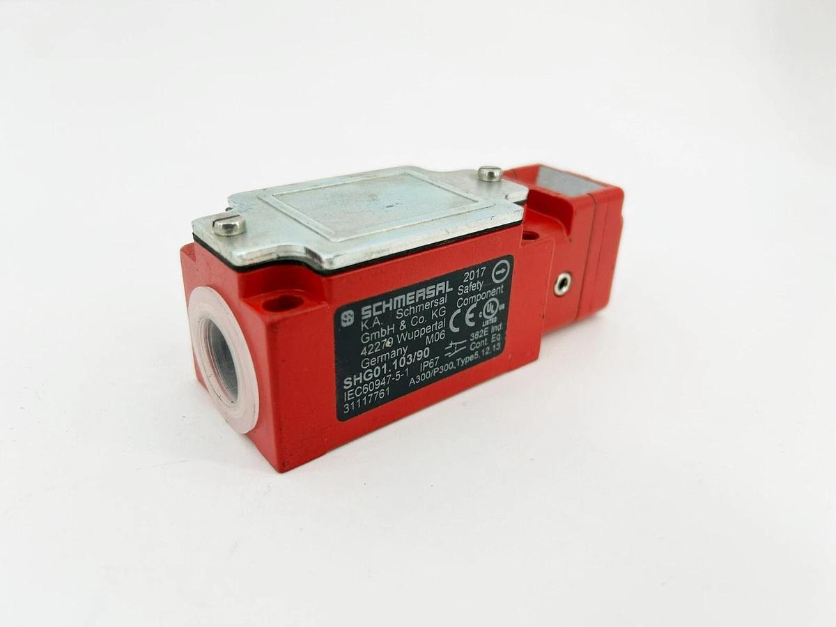 New Schmersal SHG01.103/90 Snap Action Safety Switch