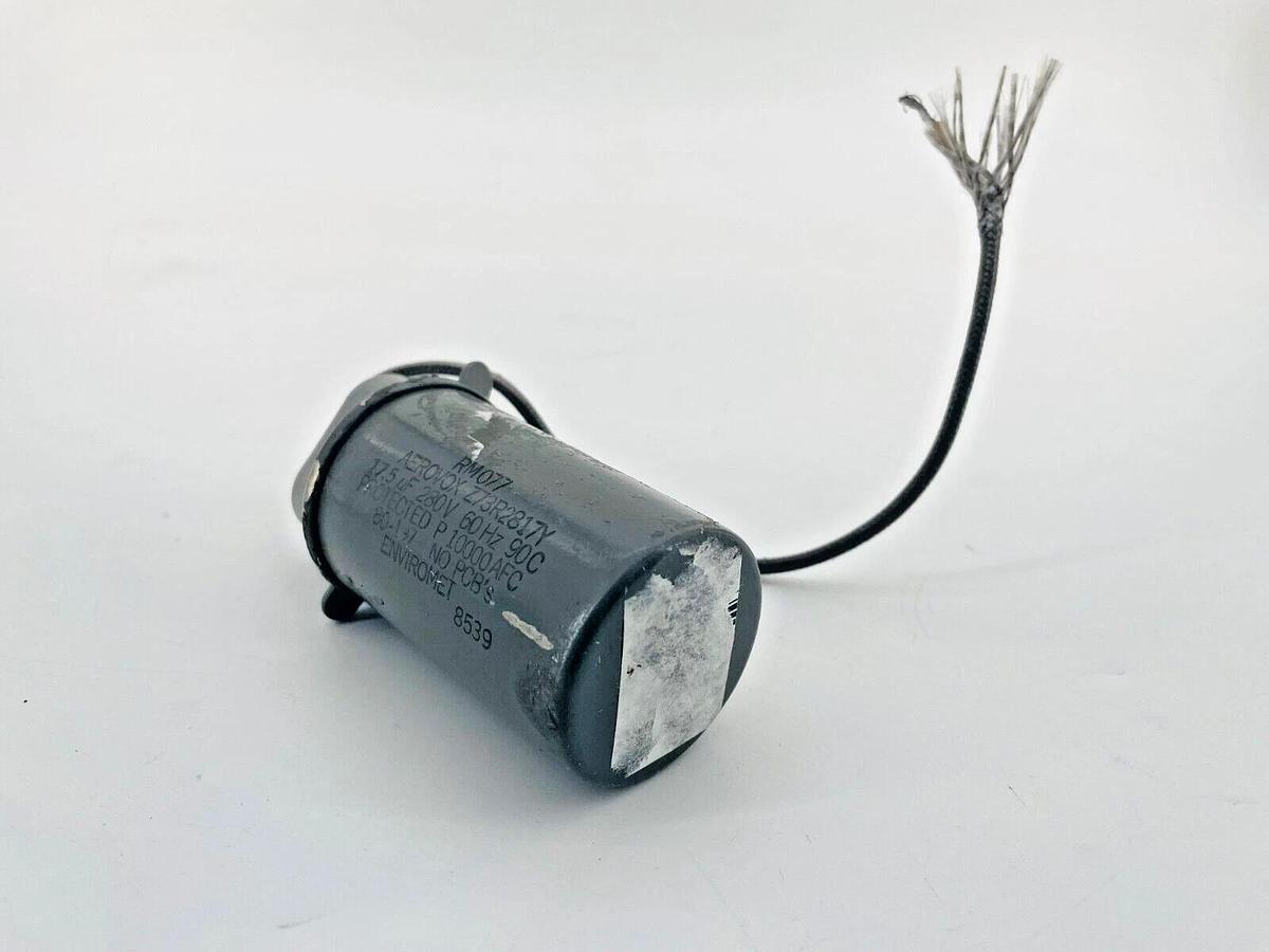 Used Aerovox Z73R2817Y Capacitor 17.5uF 280V 60Hz 90C RM077