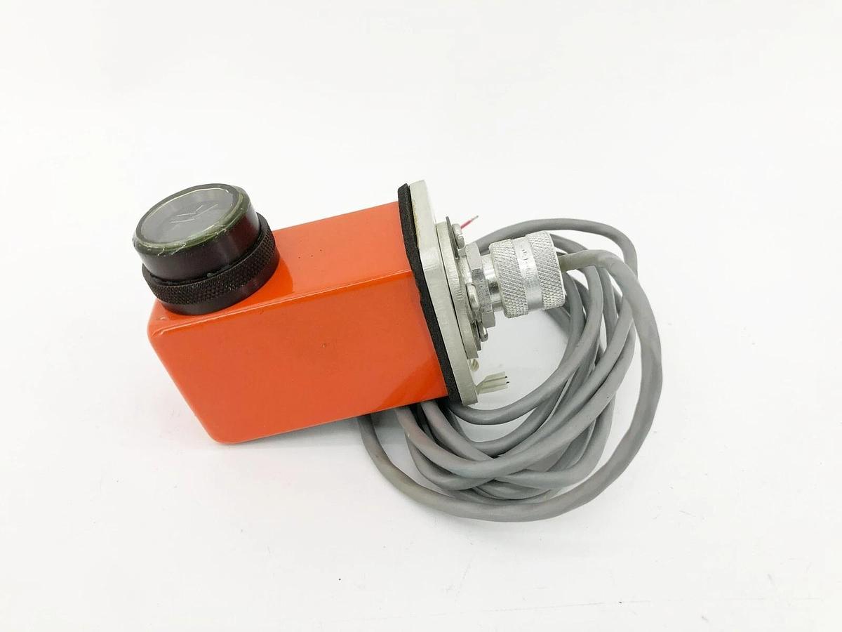 New Honeywell FE-MLS3B-02000 Photoelectric Sensor Retro-Reflective 12-18VDC 2W
