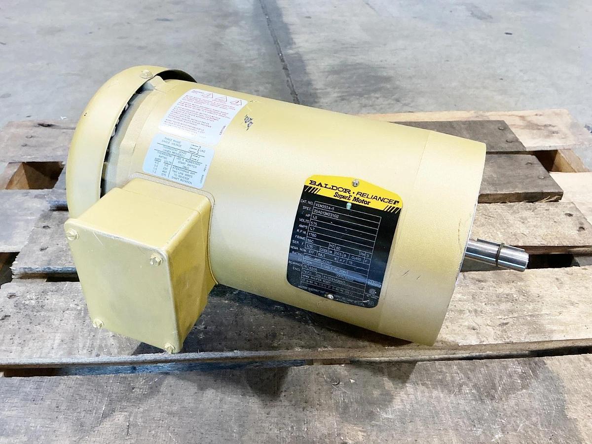 New Baldor VEM3554-5 Electric Motor 1.5HP 575V 1.7A 1760RPM 3PH 35A013M231G2