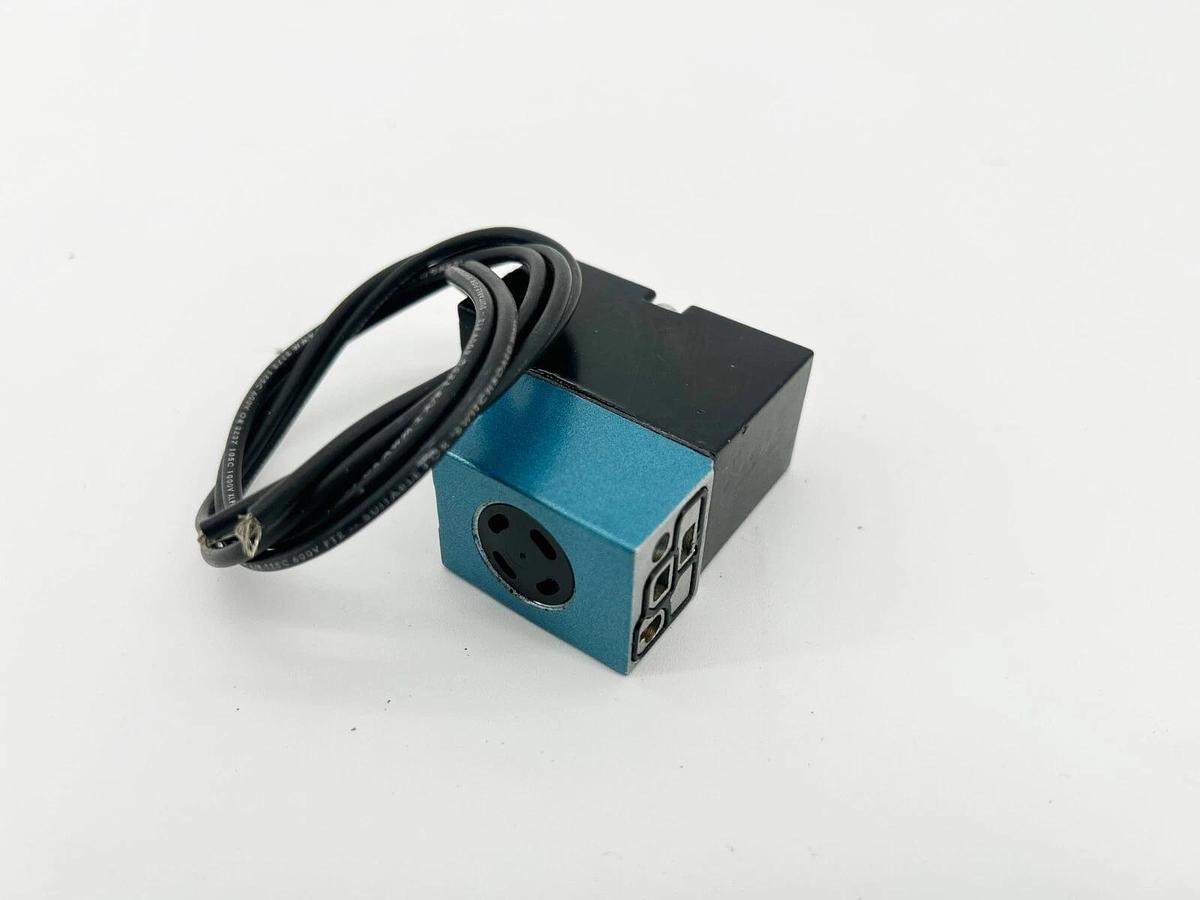 New Mac Valves PME-501CAAA Solenoid Valve 24VDC 6W 25-150PSI