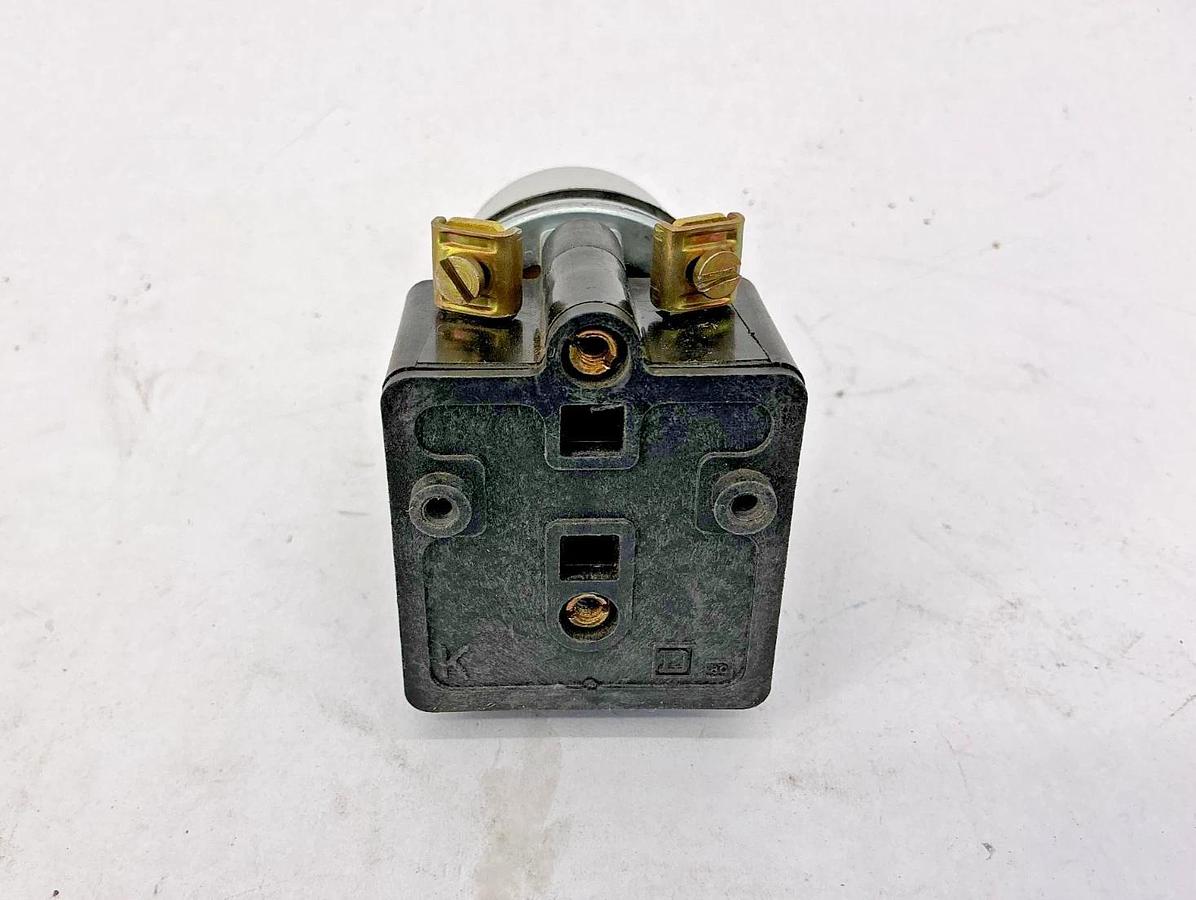 Used Square D 9001-KM-5 Series A Light Module Class 9001 Type KM-5 380/480V 50/60HZ