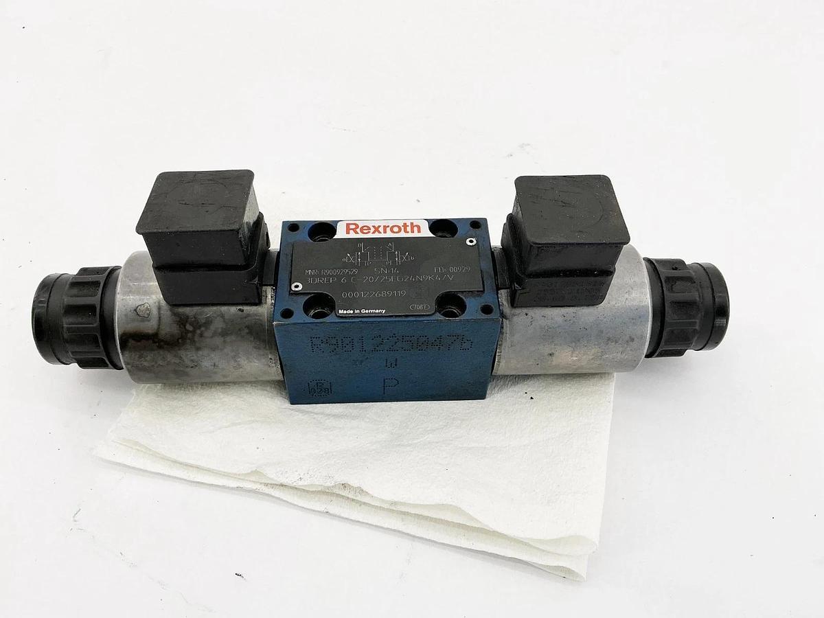 Used Rexroth 3DREP6C20/25EG24N9K4/V Hydraulic Control Valve 24VDC 25Bar R900929529