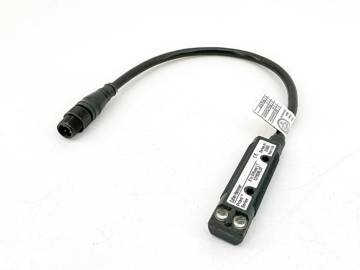 New Cutler Hammer 13150RL07 Photoelectric Sensor 8" 10/30VDC- No Box
