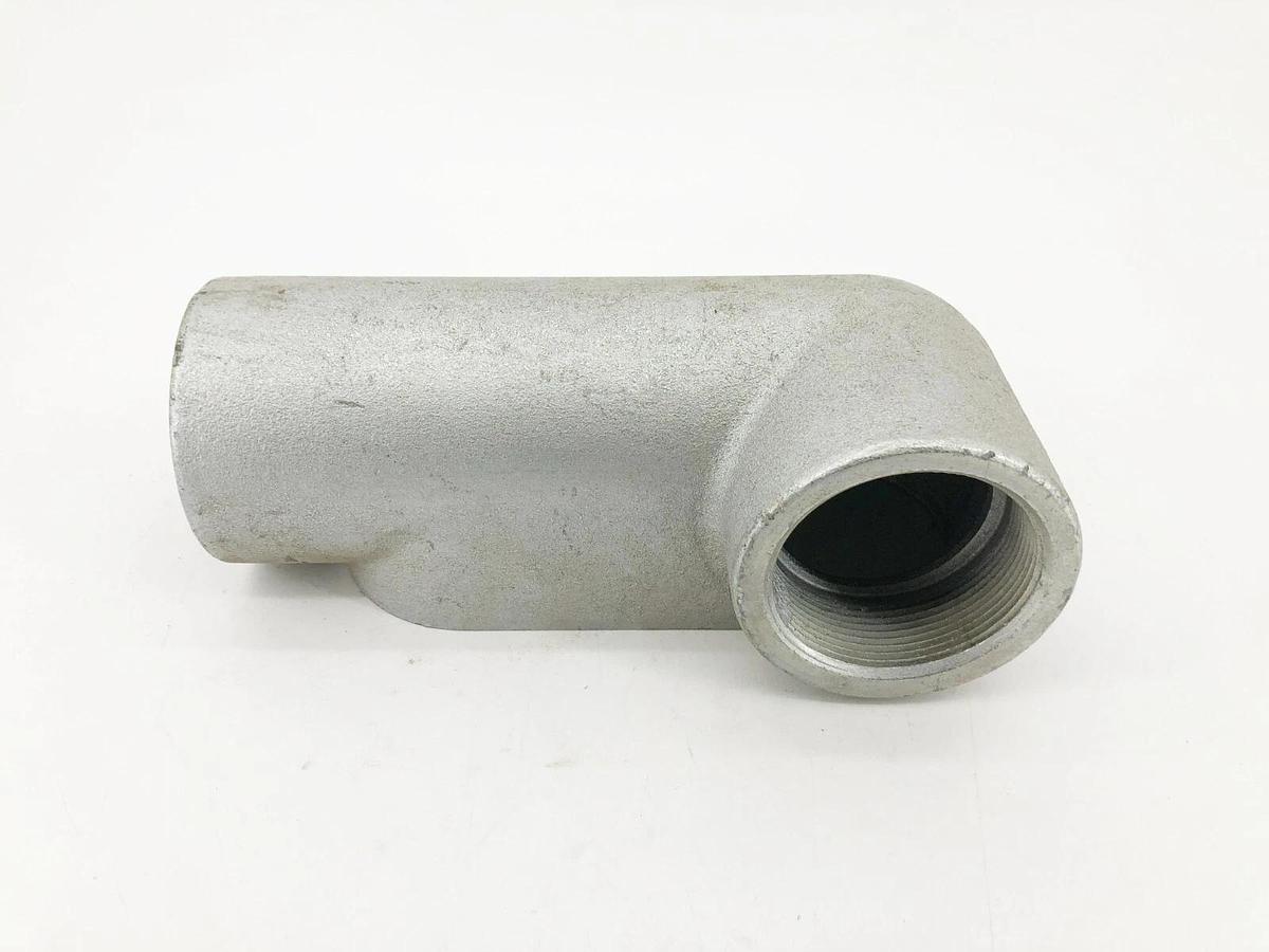 New Crouse-Hinds LR67 2" Conduit Outlet Body