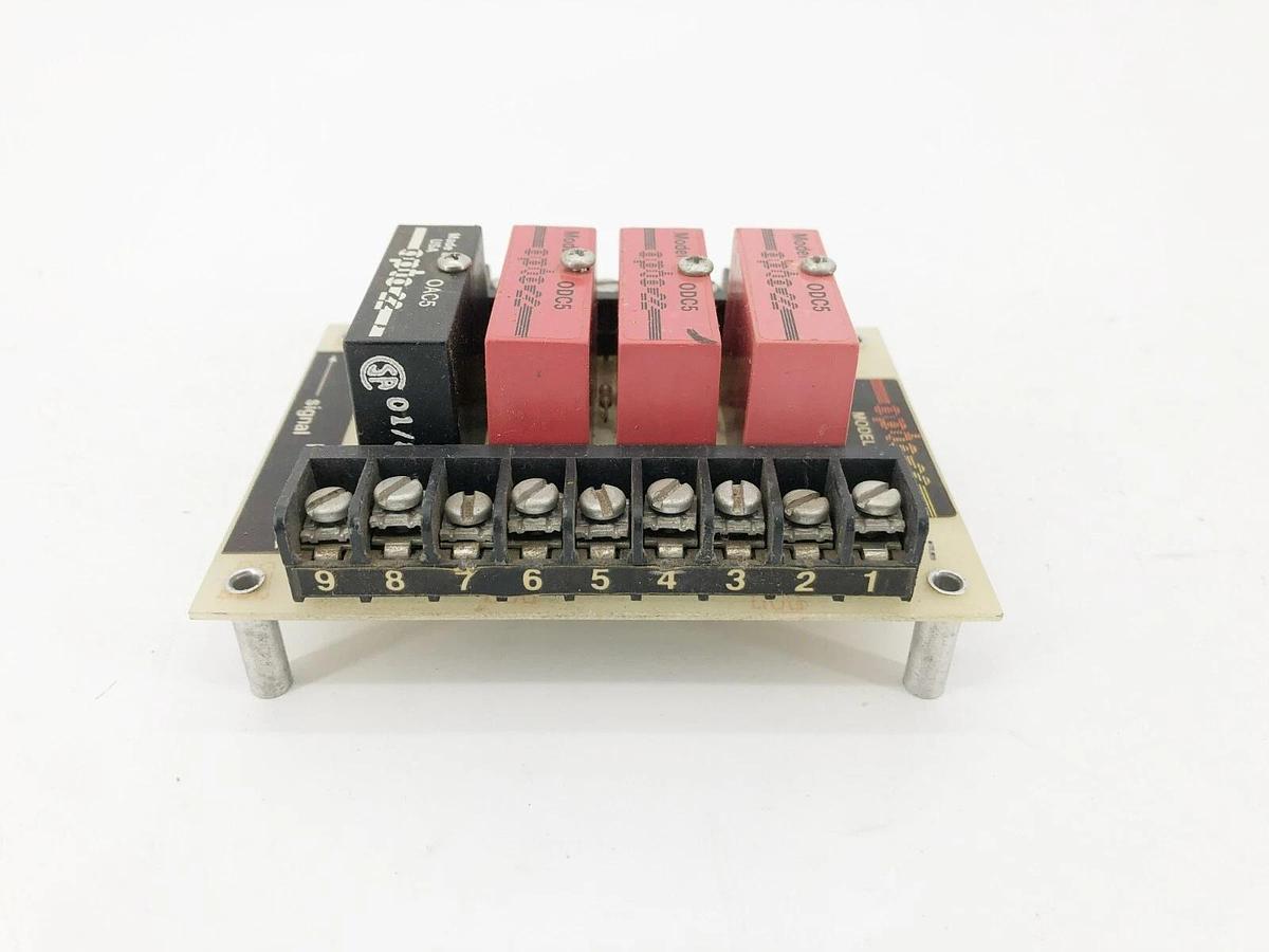 Used Opto 22 PB-4 Output Module With ODC5 / OAC5 4-Channel