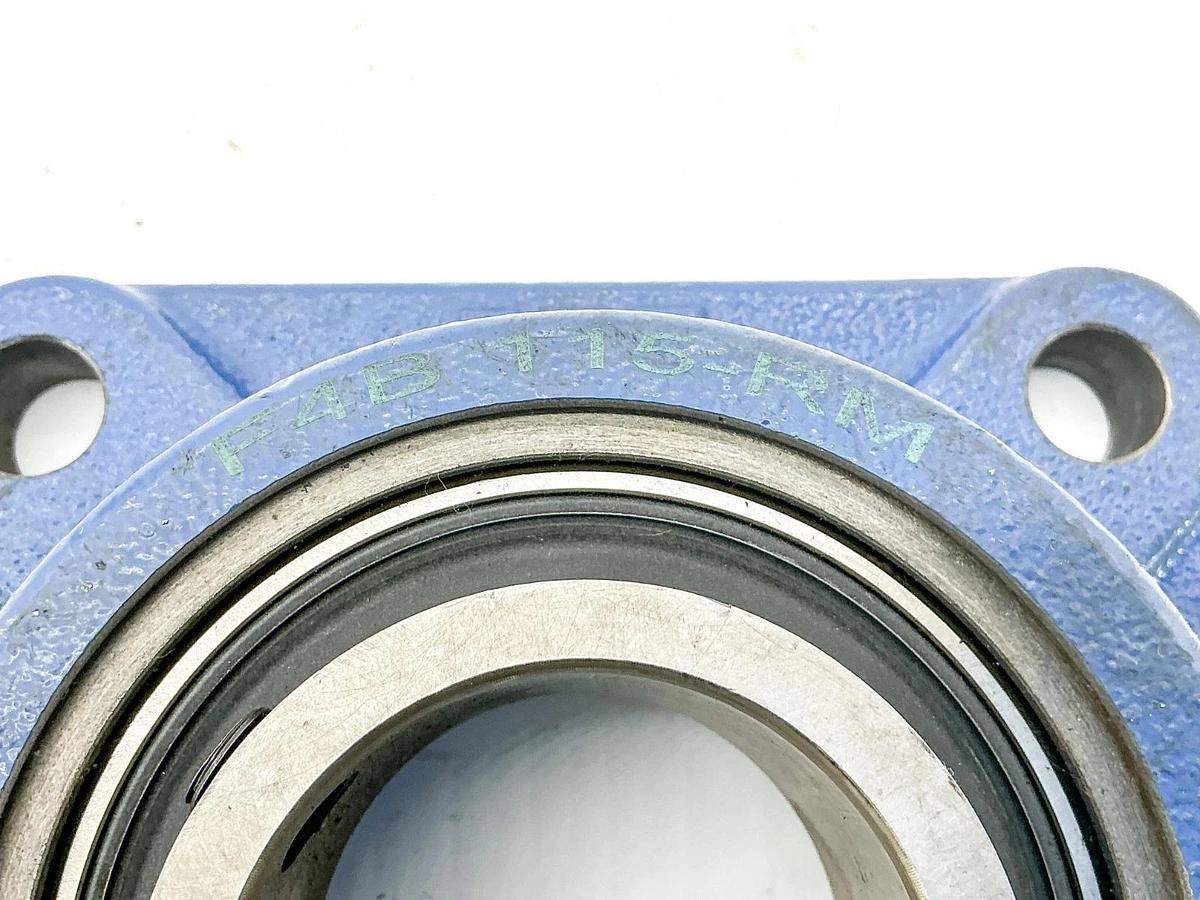 New SKF F4B 115-RM Flanged Ball Bearing Unit - No Box