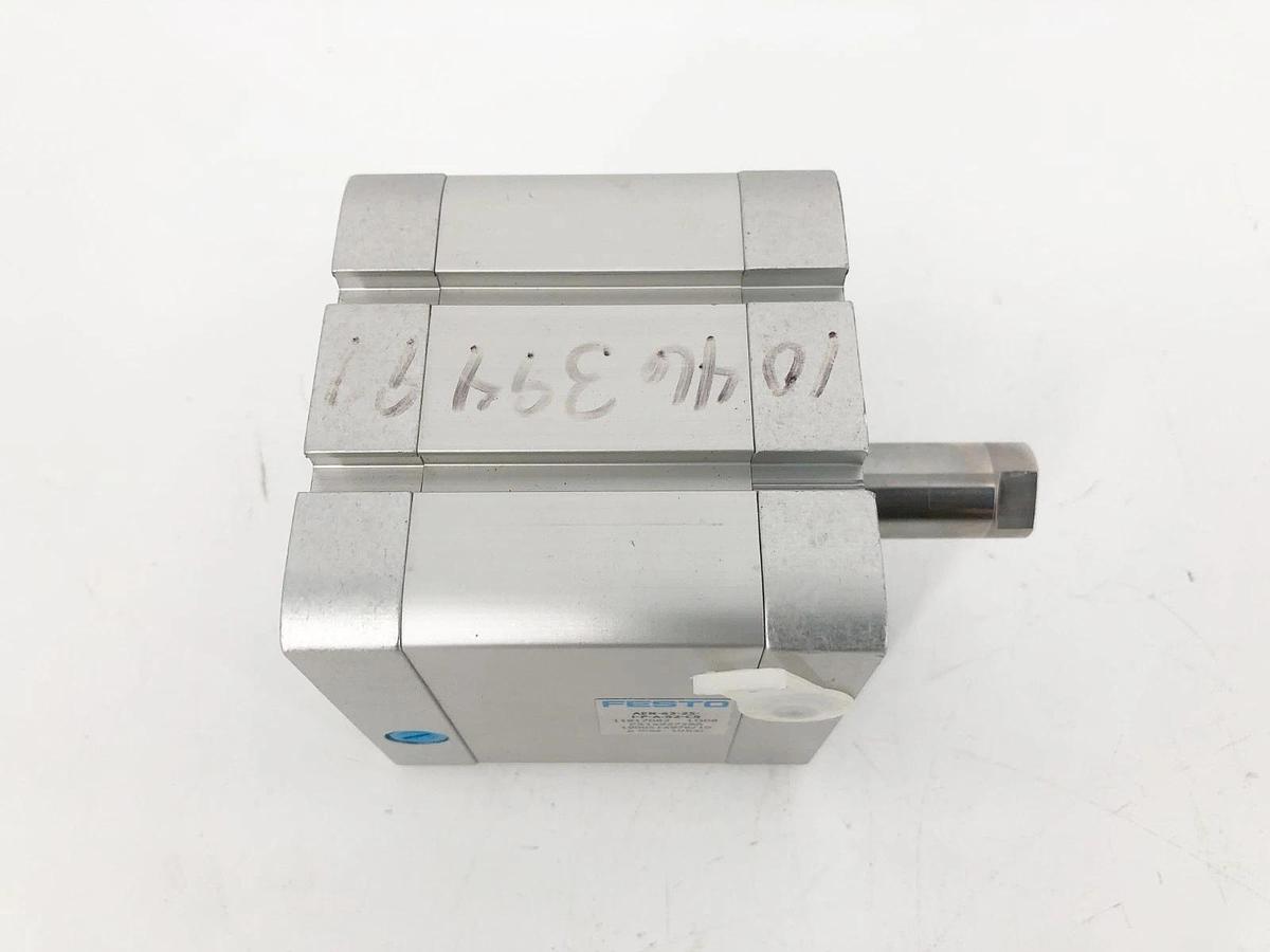 New Festo AEN-63-25-I-P-A-S2-CS Cylinder 25mm Stroke 63mm Bore 4687633 - No Box