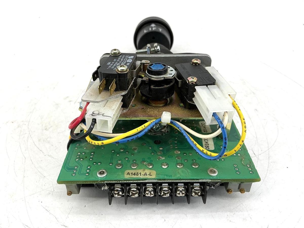 New OEM Controls EMS4M4827 Joystick Controller Single Axis XE85404 - No Box