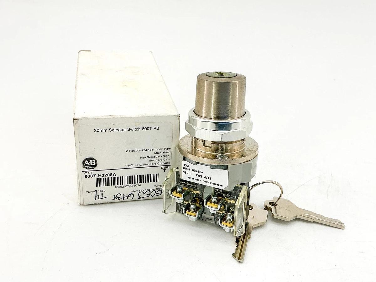 New Allen Bradley 800T-H3208A 30mm Selector Switch 2 Position Ser.T