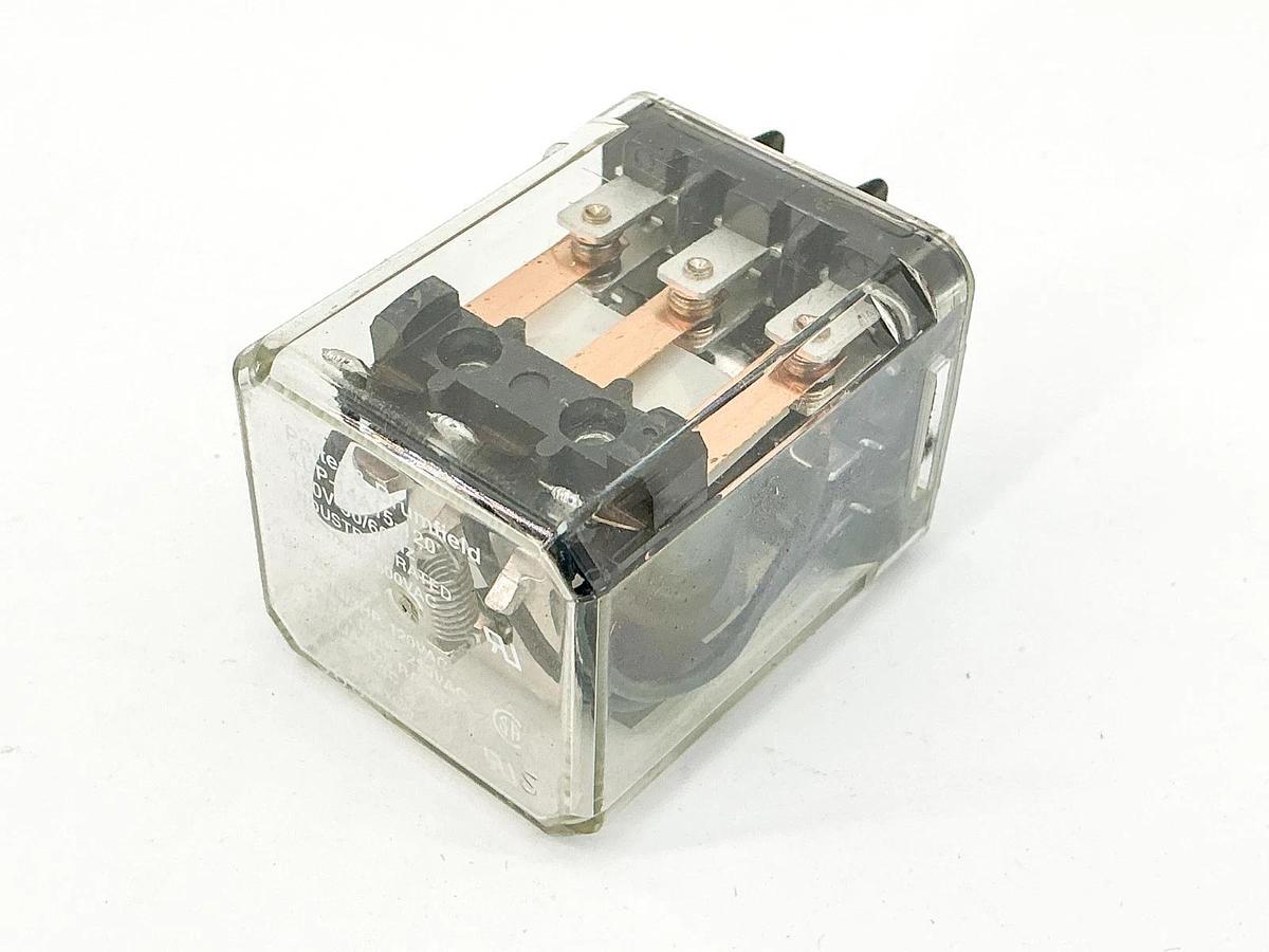 New Simens Potter & Brumfield KUP14A15-120 Relay 120V 3A 3A988