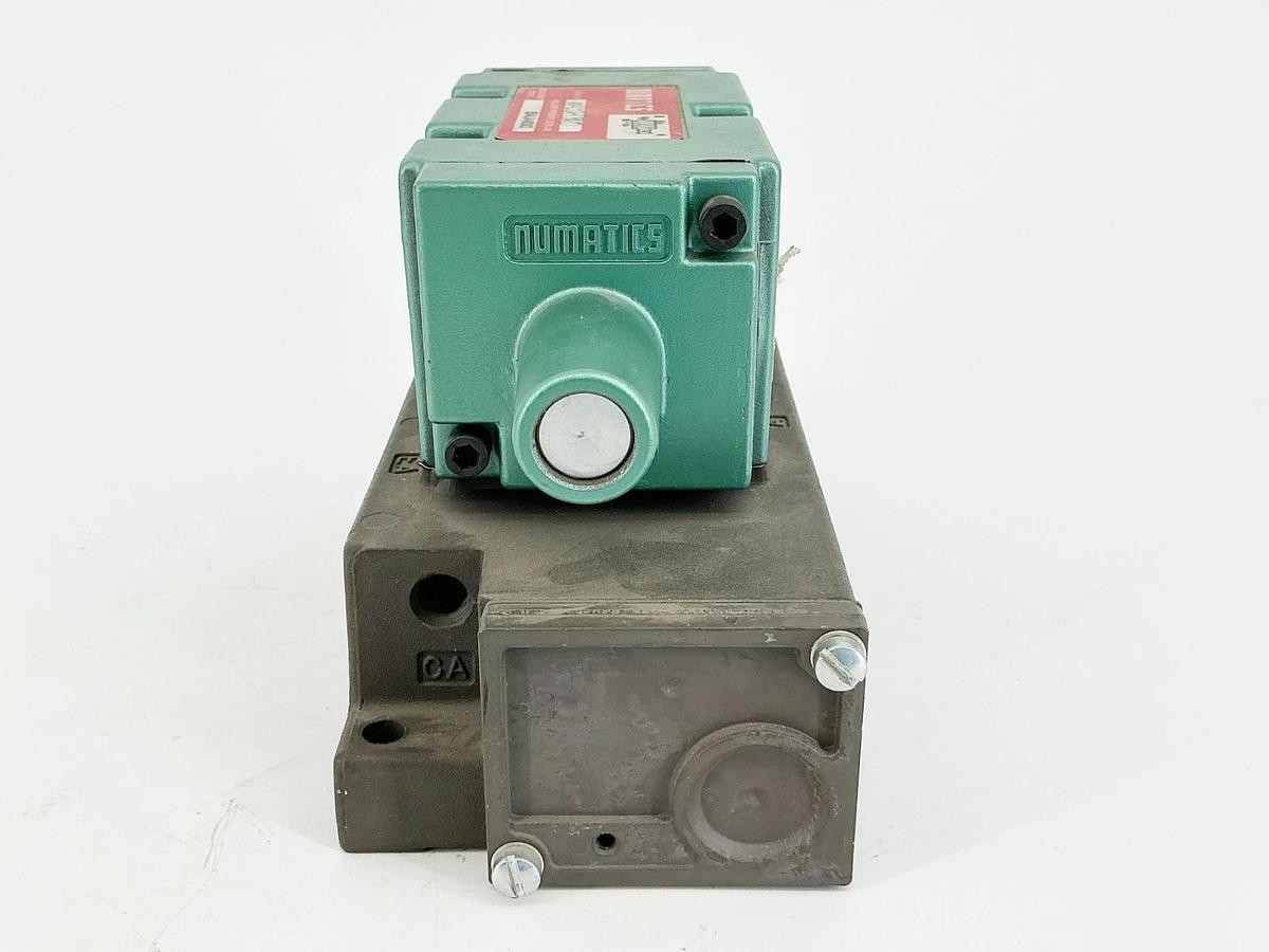 New Numatics 554JA43AO Solenoid Valve 150PSIG - No Box