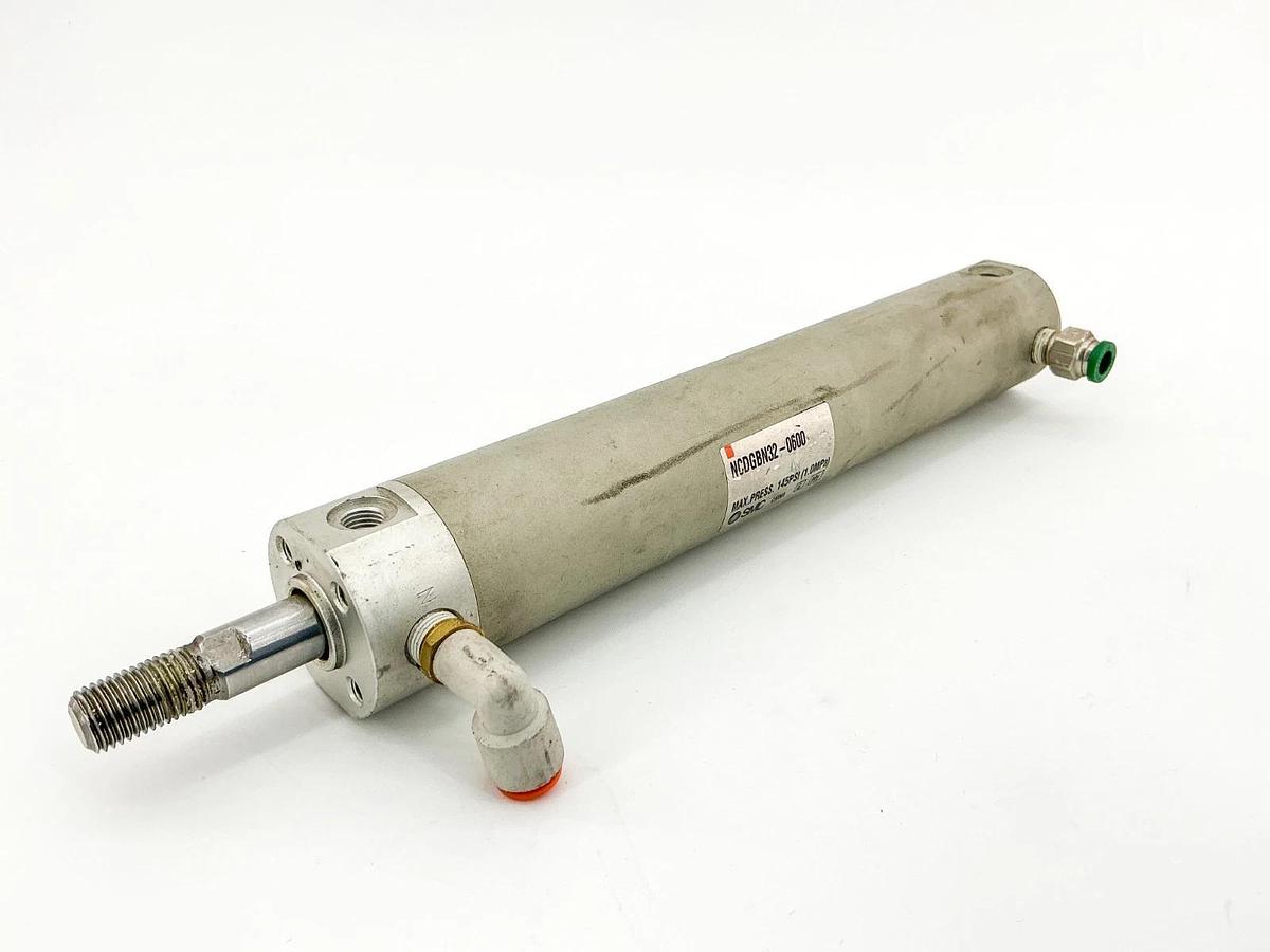 Used New SMC NCDGBN32-0600 Pneumatic Cylinder 145PSI 1-1/4" Bore 6"