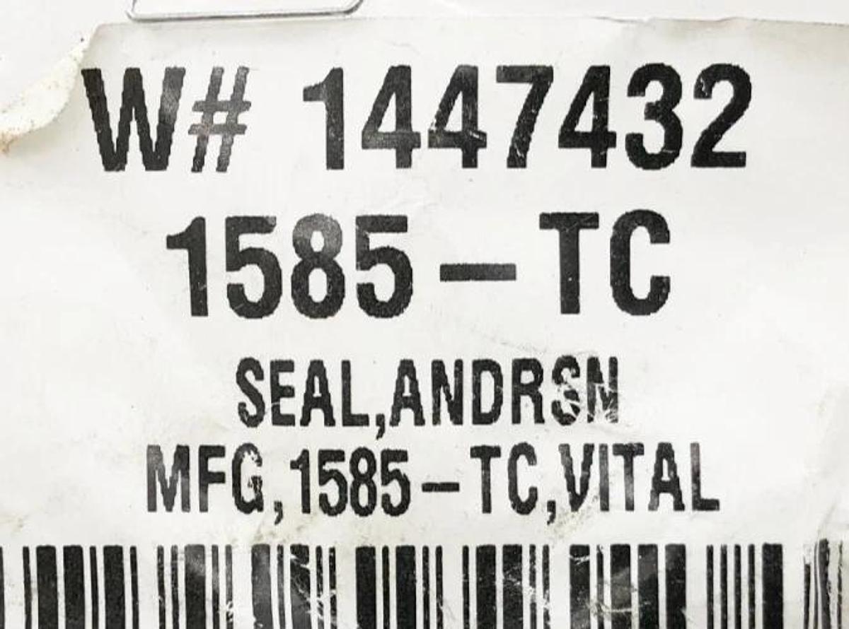 Lot of 20 New 1585-TC U-Cup Gaskets