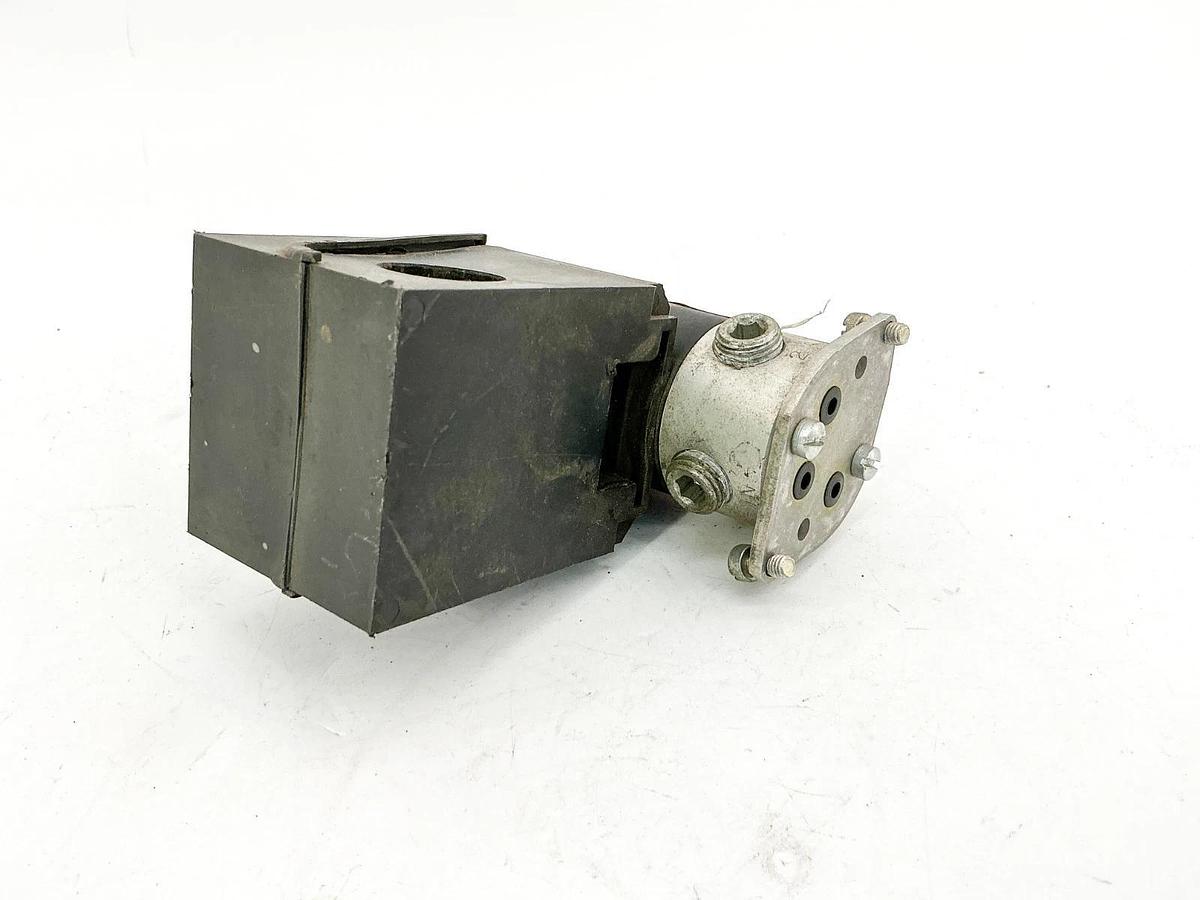 Used Humphrey T062-4E1-36 Solenoid Valve 120V 8.2W 0-125PSI
