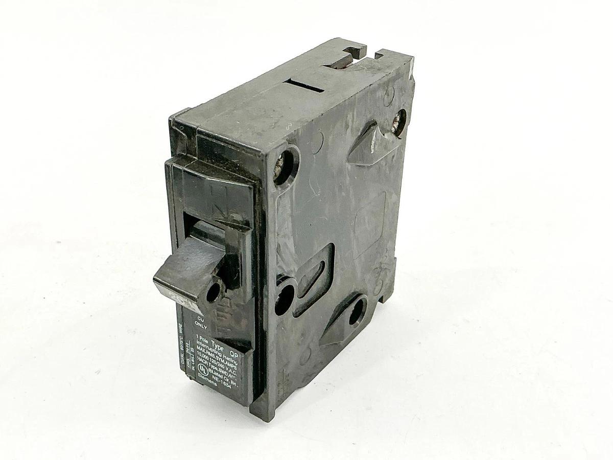 New Lot of 3 ITE QP120 Circuit Breaker 20A 240V 1P Type QP - No Box