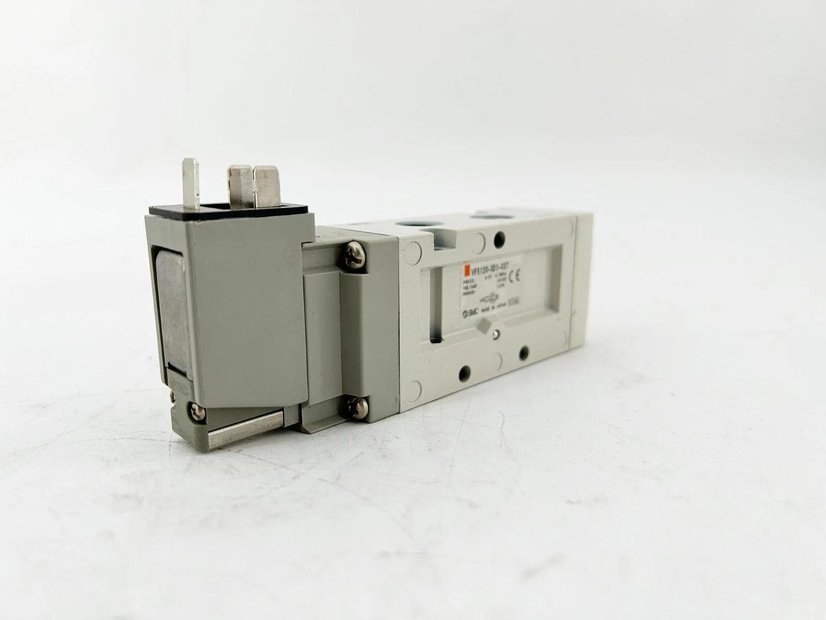 New SMC VF5120-5D1-02T Solenoid Valve 24V 1.5W