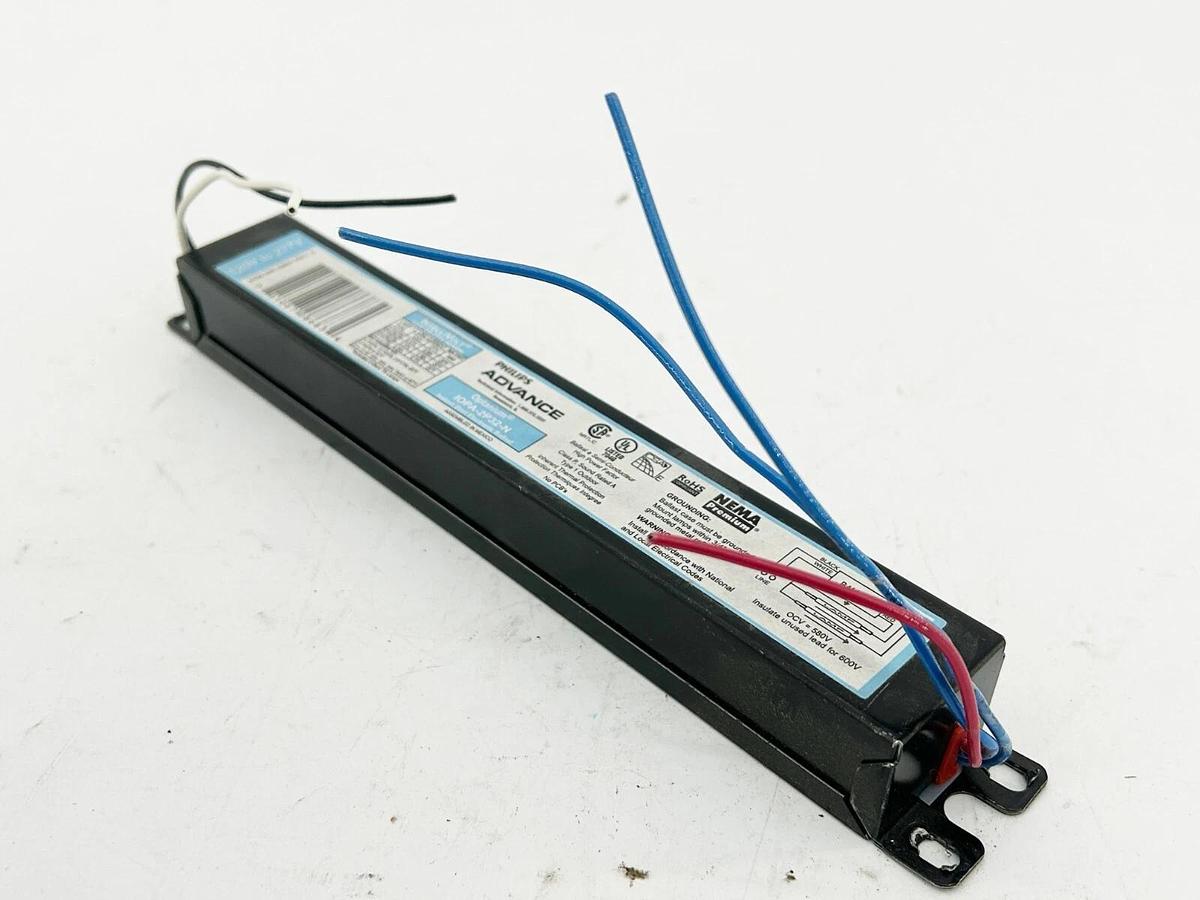 New Lot of 3 Philips IOPA-2P32-N Instant Start Electronic Ballast 277V 0.20A