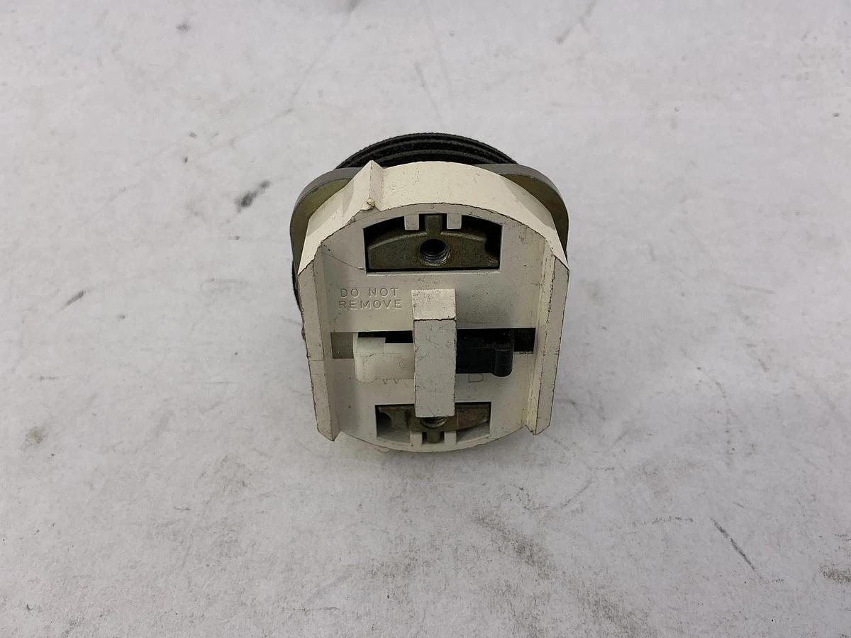 Used Allen Bradley 800T-N17KF4 Ser N Selector Switch 4-Position 800TN17KF4