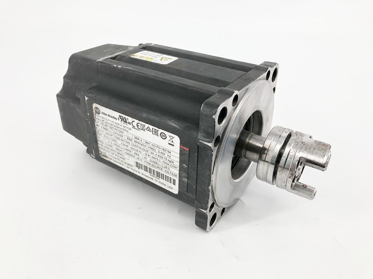 Used Allen Bradley VPL-B1152T-PK12AA Servo Motor (For Parts Only)