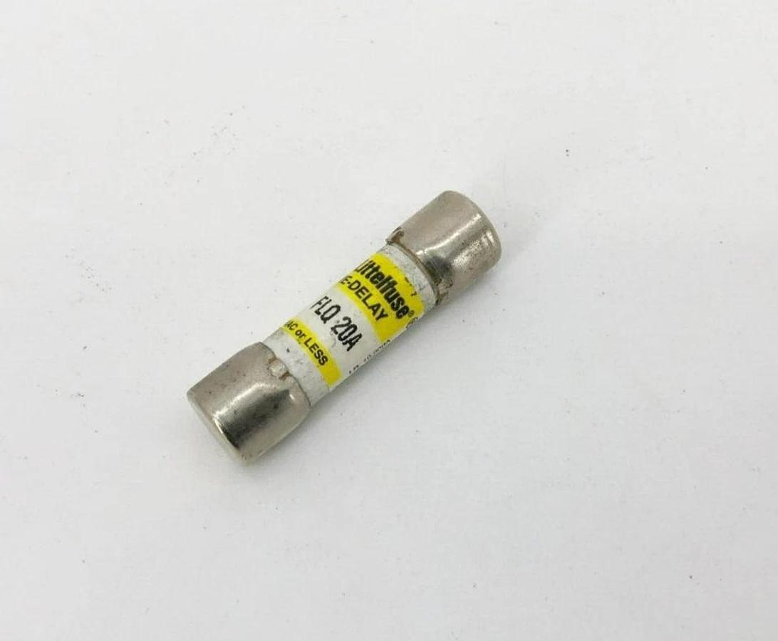 Lot of 4 New Littelfuse FLQ 20A Time Delay Fuses 20A 500VAC