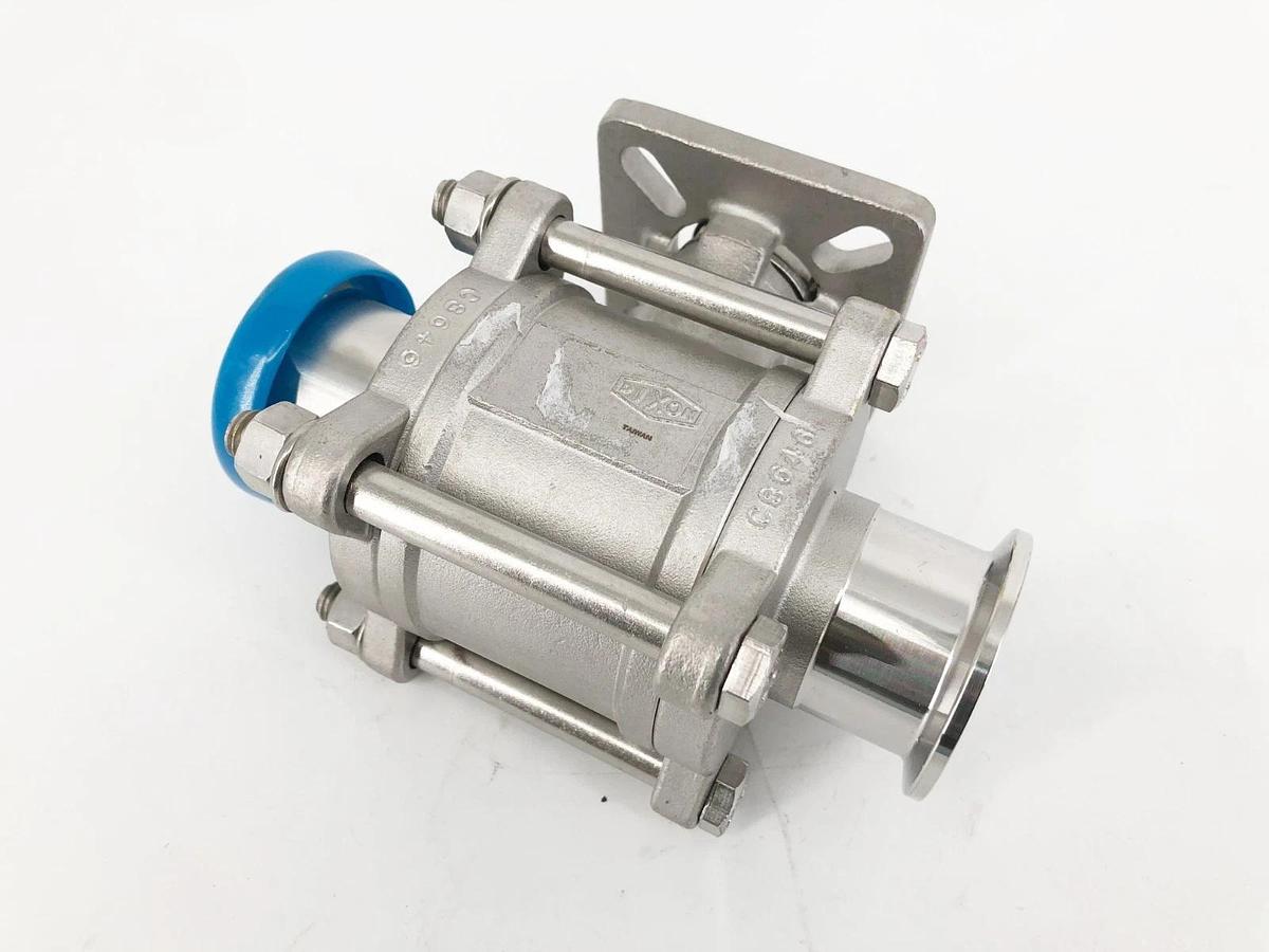 New Dixon 1-1/2" CF8M 1000WOG Tri-Clamp Ball Valve Stainless - No Box