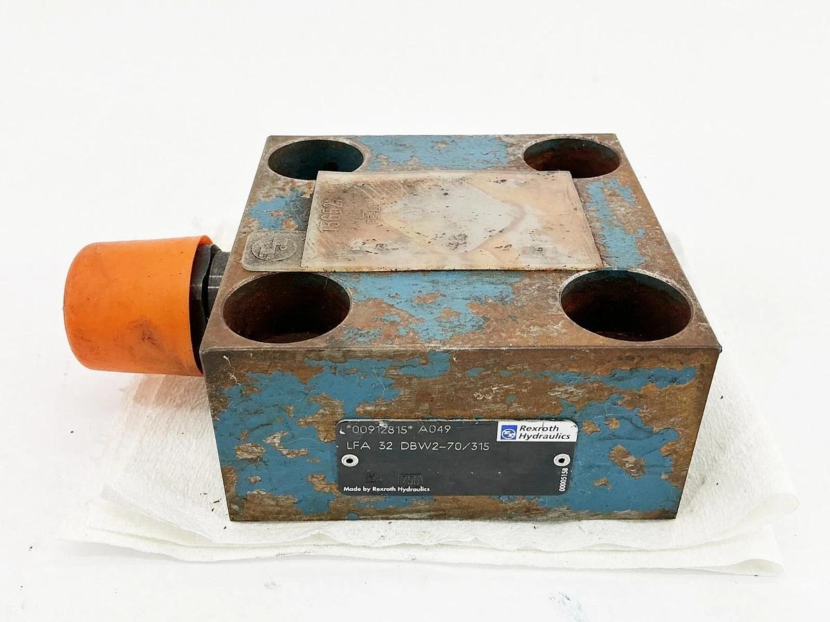 Used Rexroth LFA 32-DBW2-70/315 Pressure Function Controller Cover R900912815